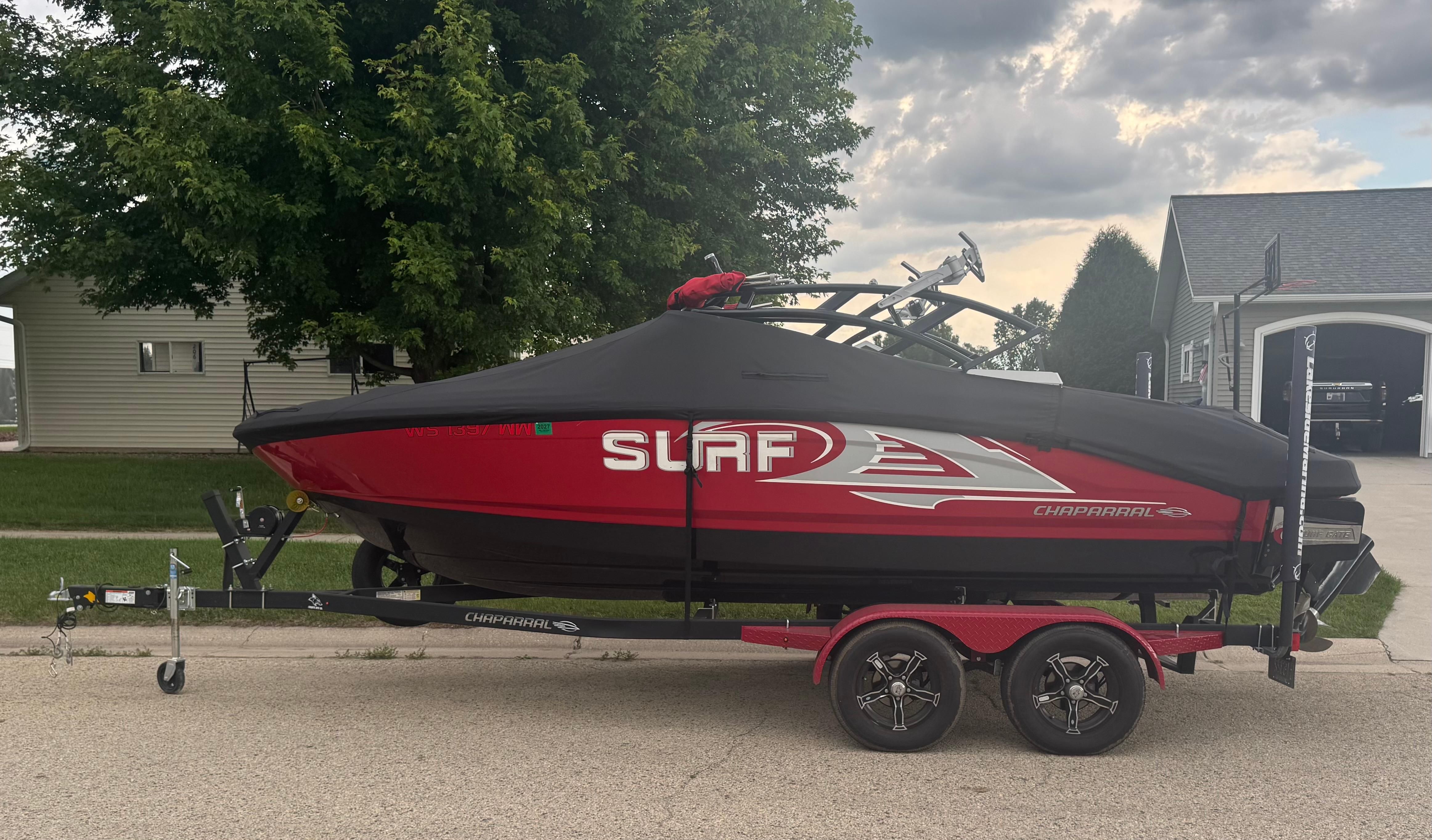 2021 Chaparral 21 Surf