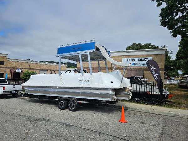 2024 Avalon Catalina Platinum Funship