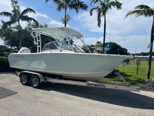Sea Pro 240 DLX Dual Console