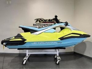 Yamaha WaveRunner JetBlaster PRO 3-Up