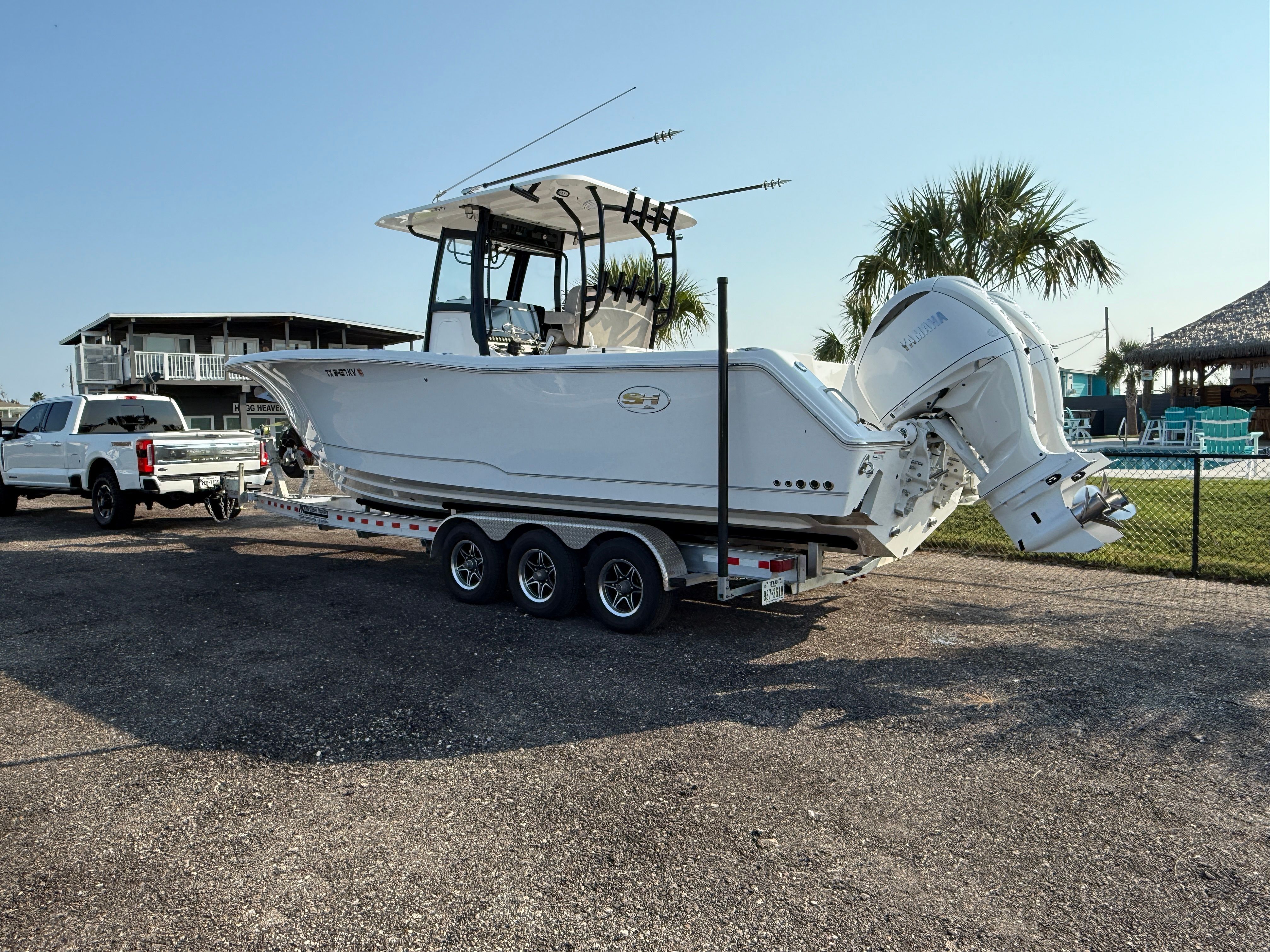 2025 Sea Hunt Gamefish 30 Forward Seating
