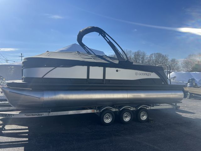 2026 Godfrey Monaco 235ULC