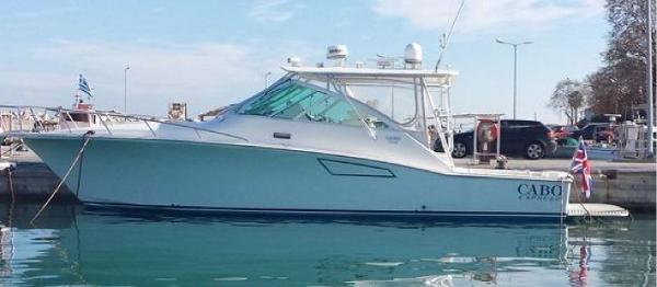 2011 Cabo 40 Hardtop Express