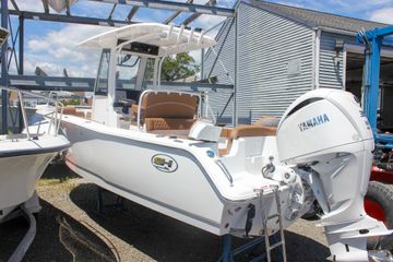 2026 Sea Hunt Ultra 245 SE