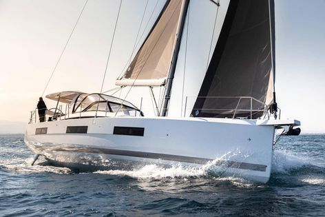 Cruising Sailboats