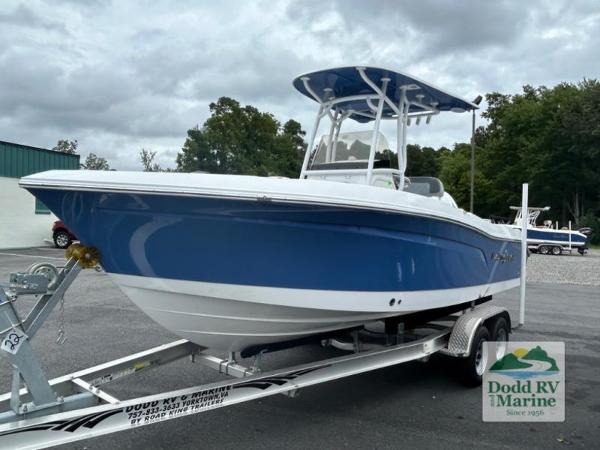 2025 NauticStar 222 Offshore
