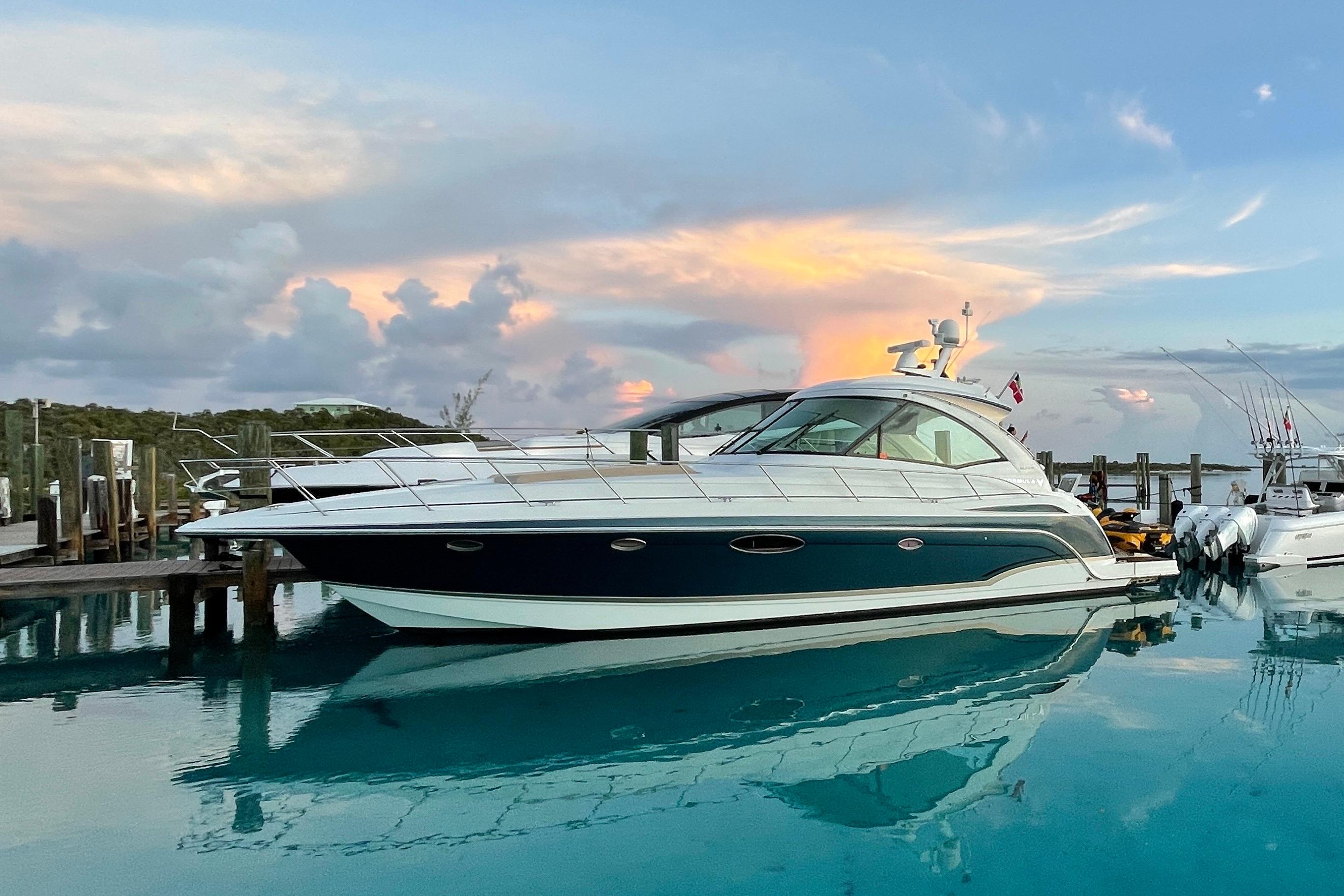 2009 Formula 45 Yacht