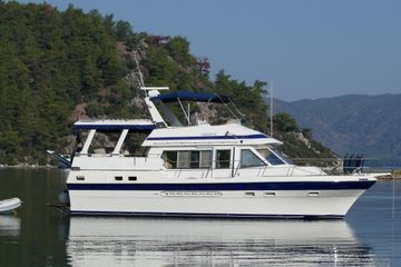 1997 Trader 44 Sundeck
