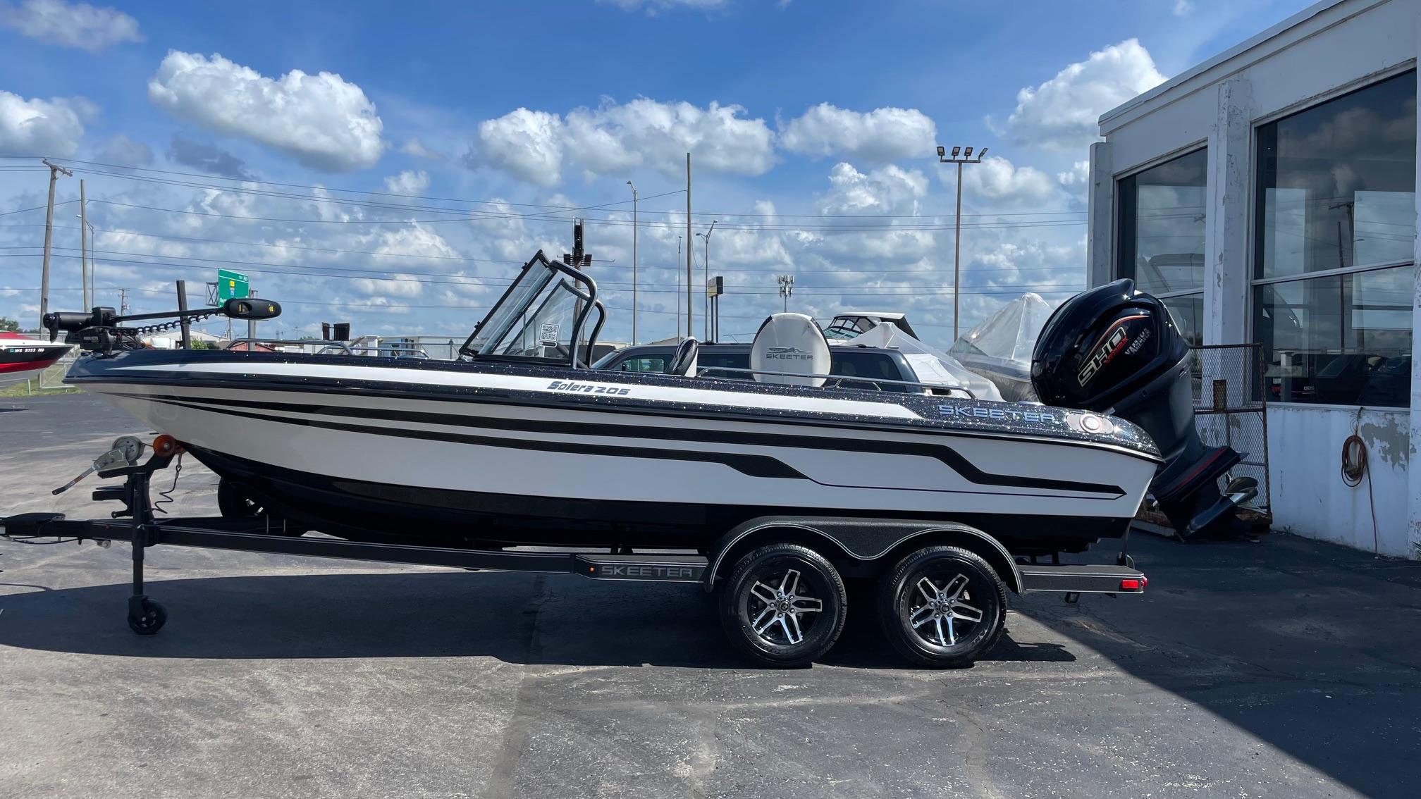 2025 Skeeter Solera 205