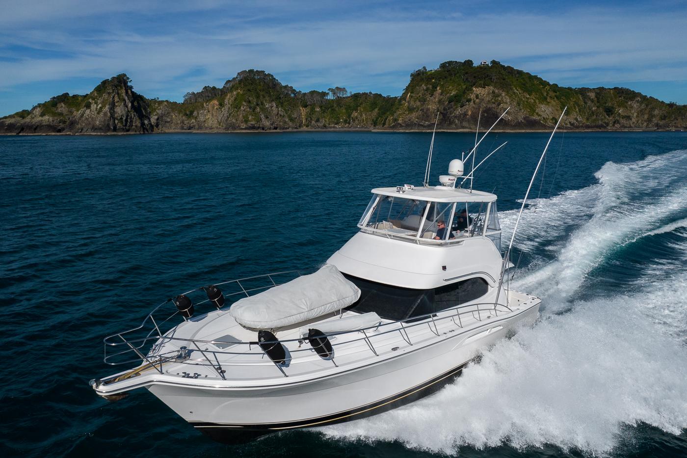 2005 Riviera 47 Open Flybridge Series II