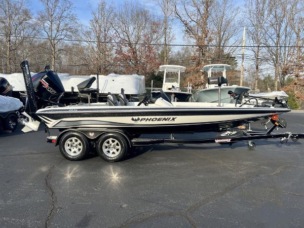 Phoenix 819 Pro Boats For Sale In United States - Boats.com