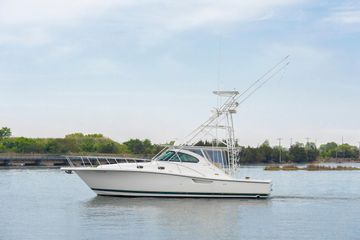 2002 Pursuit 3800 Express