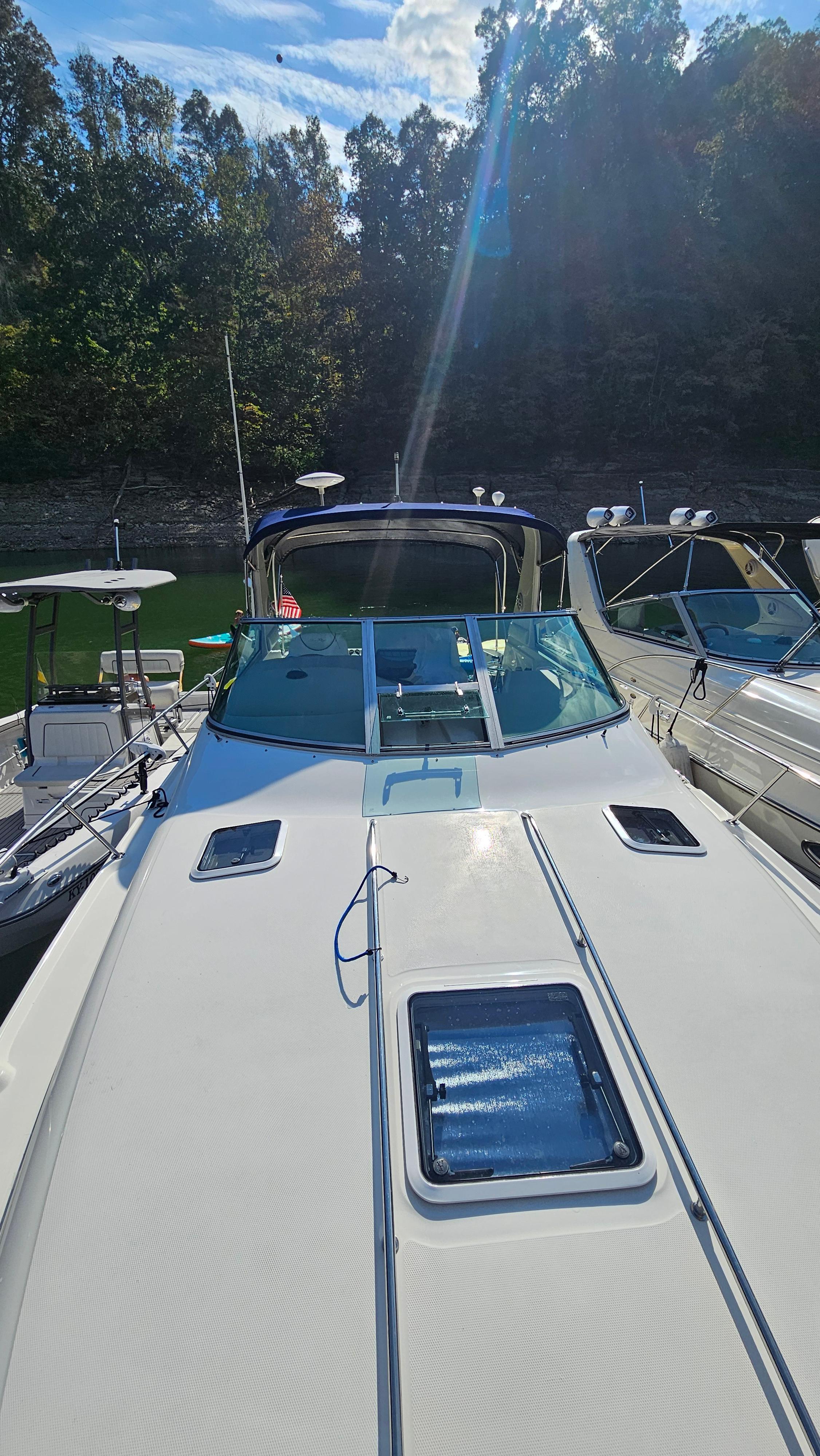 2000 Sea Ray 310 Sundancer