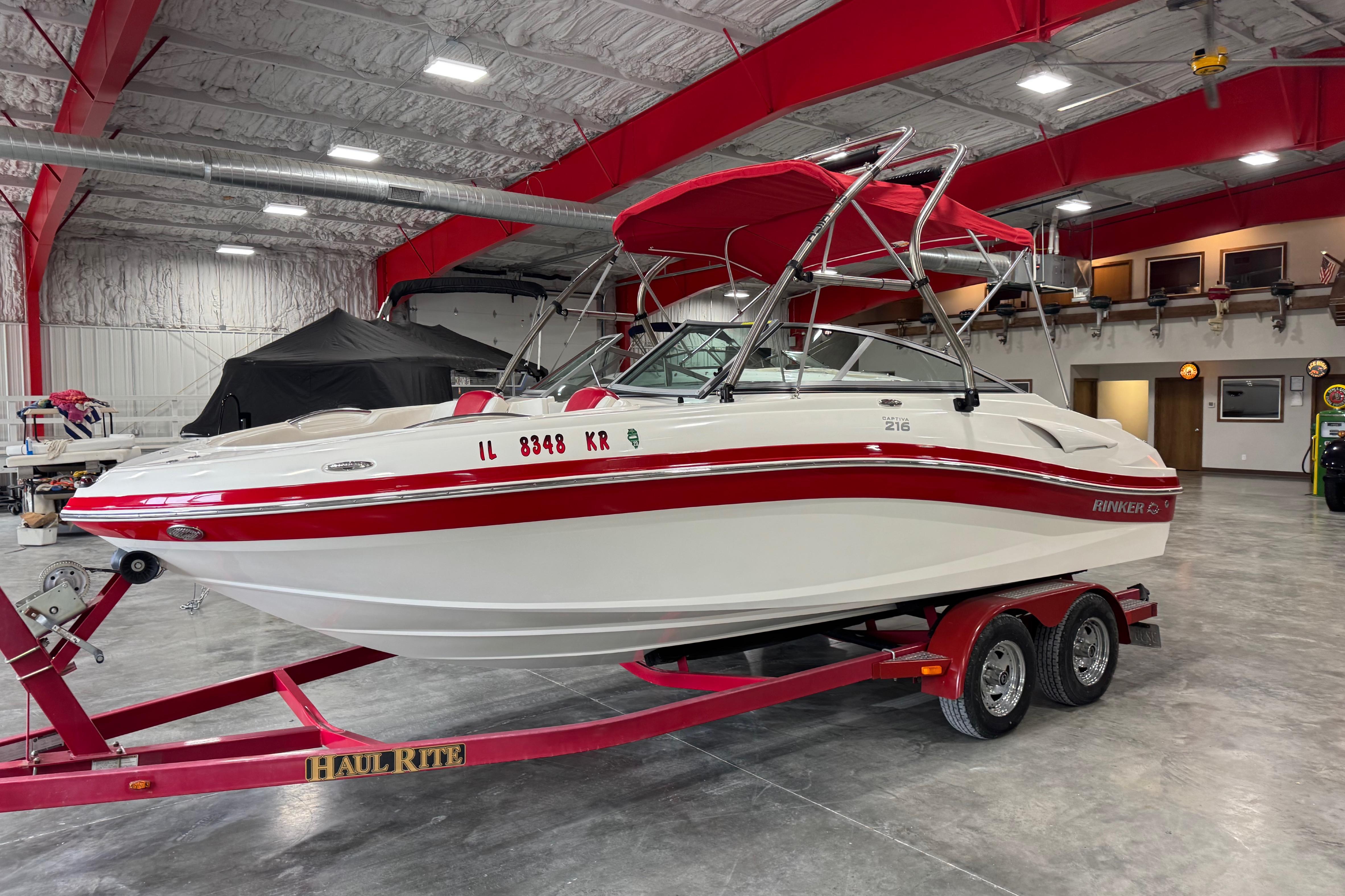 2012 Rinker Captiva 216 BR