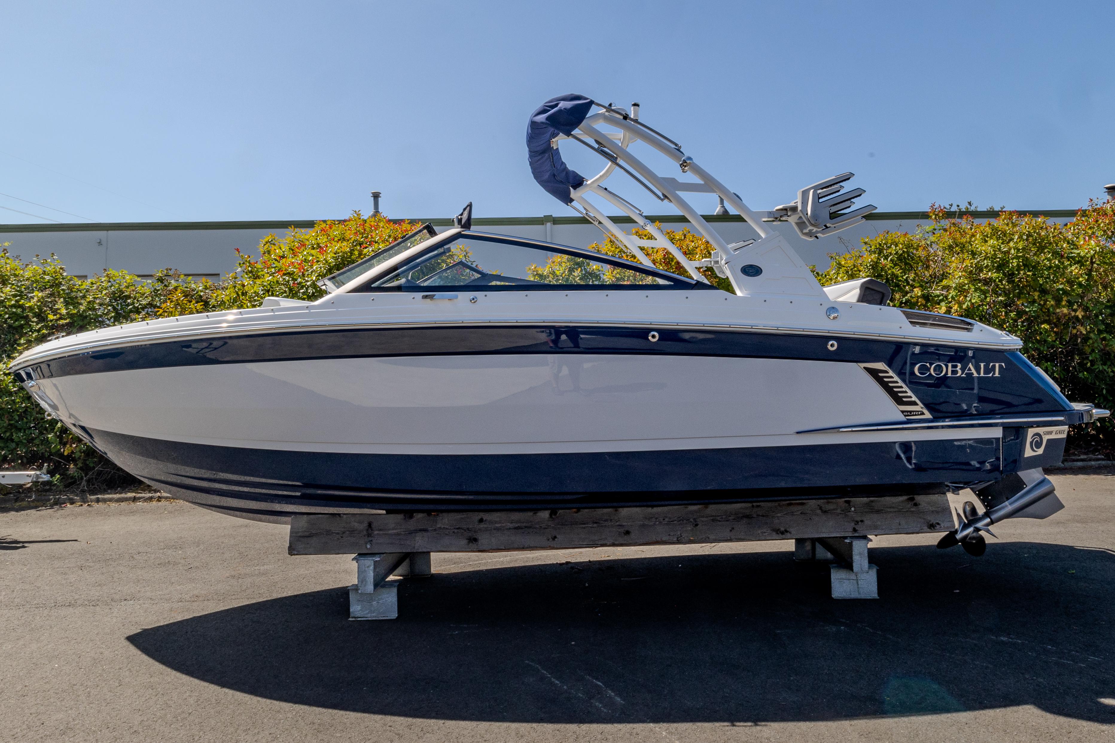 2024 Cobalt R4 Surf