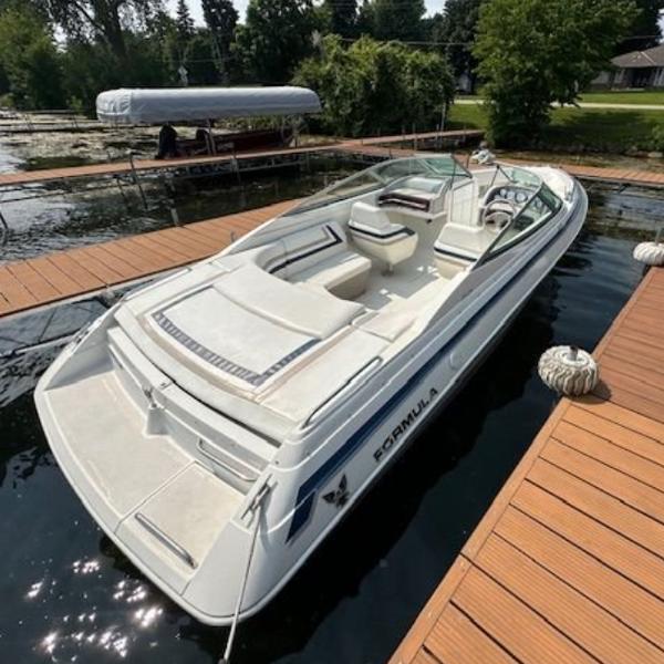 1998 Formula 252BR