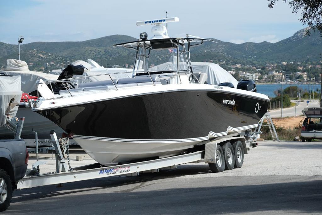 High-Performance Boat: Fountain 38 Lightning Review 