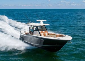 Scout 330 LXF