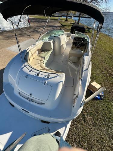 2004 Chaparral Sunesta 234