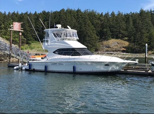 2005 Silverton 38 Convertible