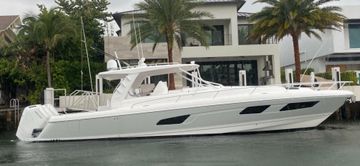 2022 Intrepid 477 Evolution