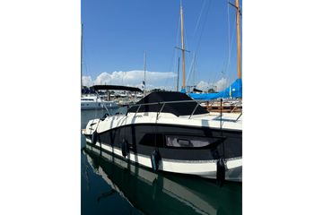 2023 Quicksilver Activ 875 Sundeck