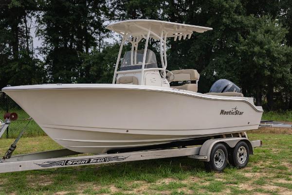 Used 2021 NauticStar 2102 Legacy, 27520 Clayton - Boat Trader