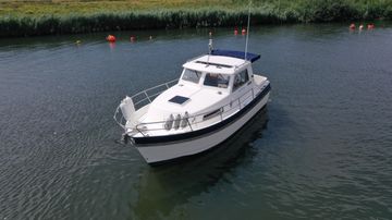1999 Hardy Mariner 25