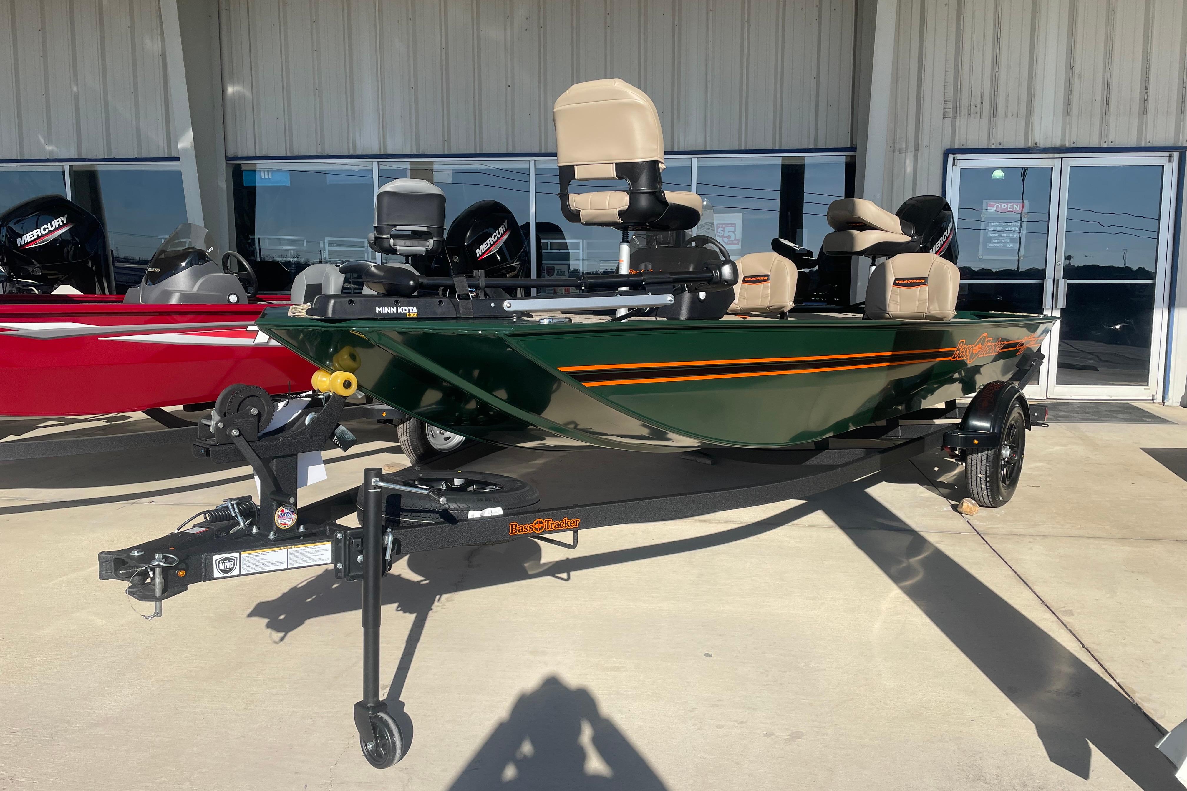 2026 Tracker Bass Tracker Classic Limited