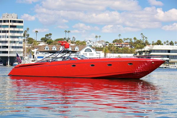 2002 Hallett Express Cruiser