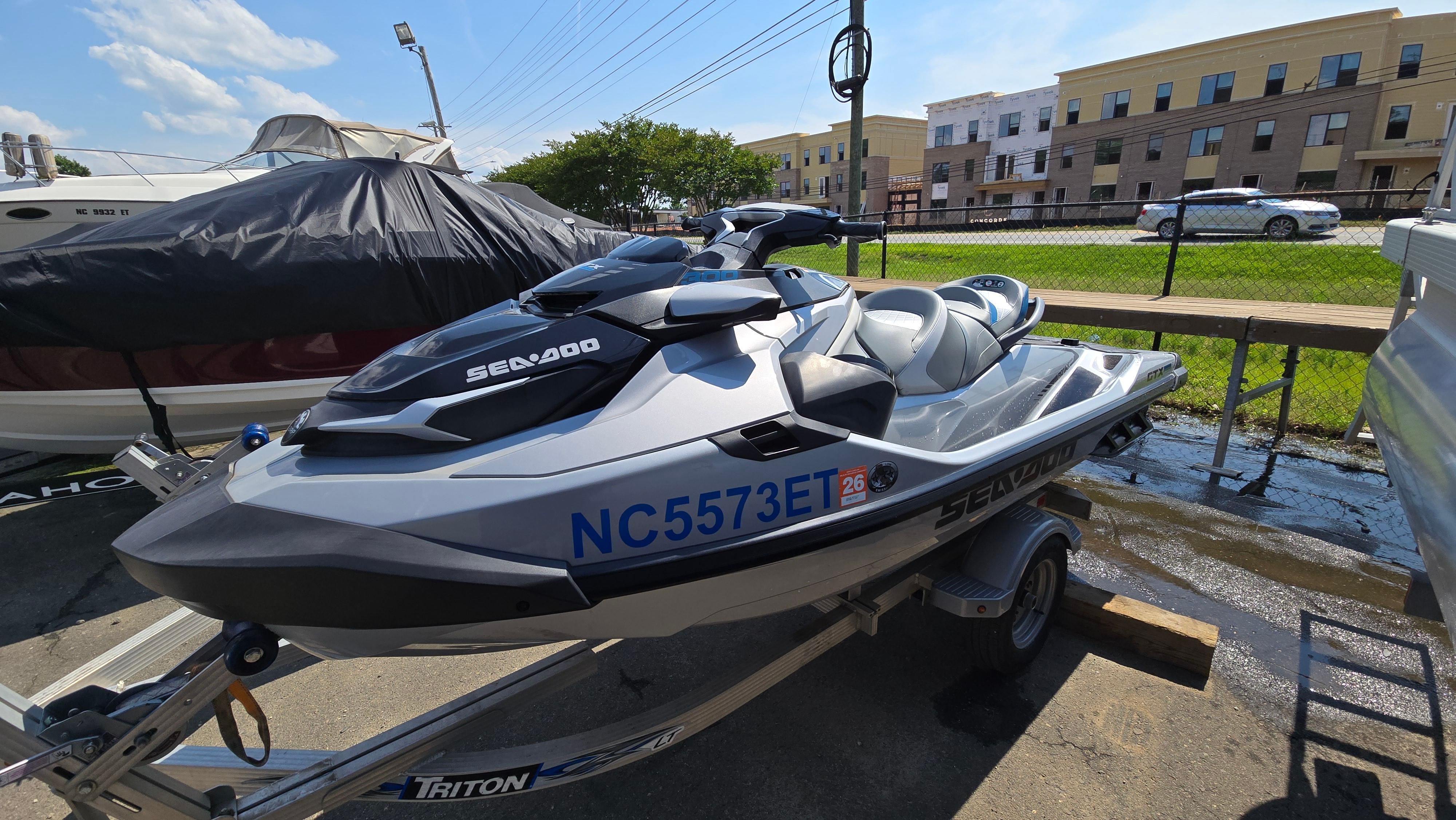 2021 Sea-Doo GTX Limited 300