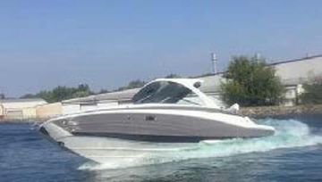 2024 Crownline E305
