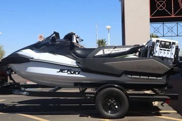 2025 Kawasaki Ultra 160