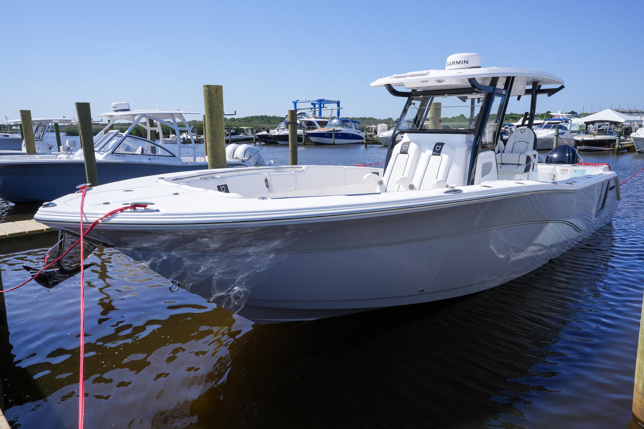 2026 Sea Fox 328 Commander