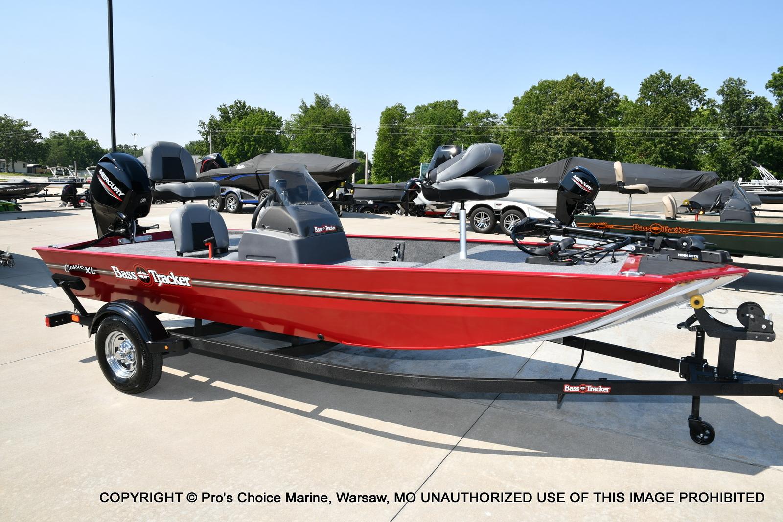 2026 Tracker Bass Tracker Classic XL