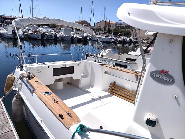 2005 Arvor 215