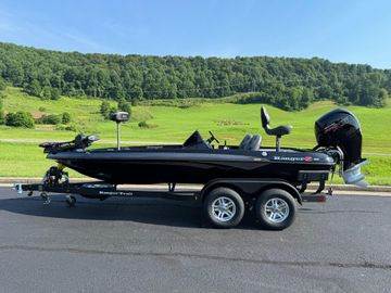 2025 Ranger Z185