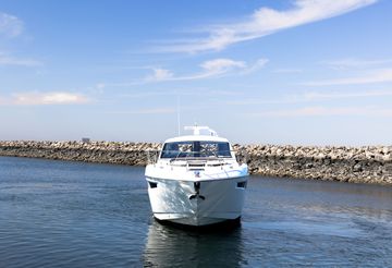 2019 Cruisers Yachts 50 Cantius
