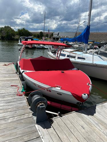 2019 Cobalt CS23 Surf