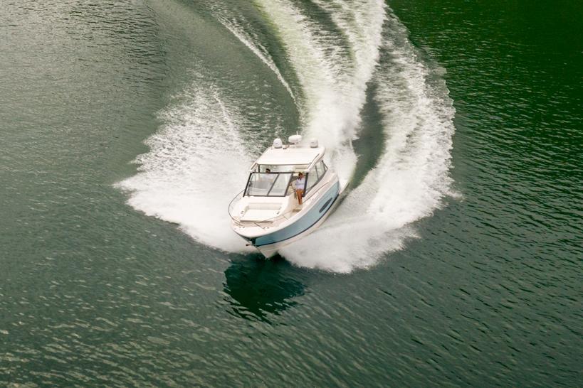 Regal Boat image