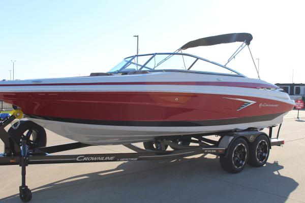 2024 Crownline 240 SS