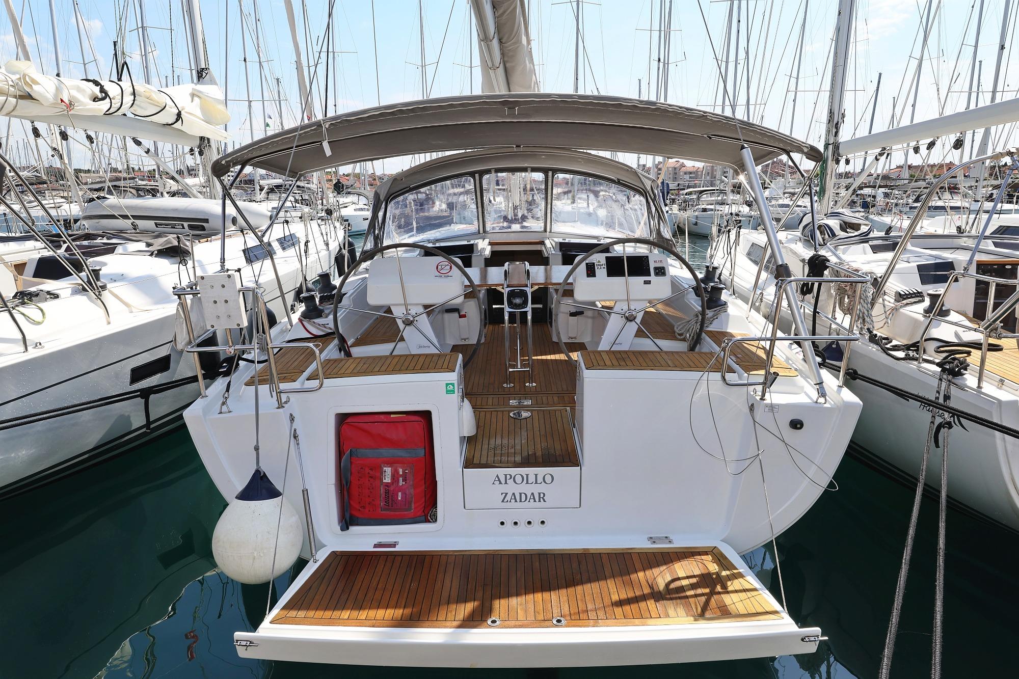 2019 Hanse 458