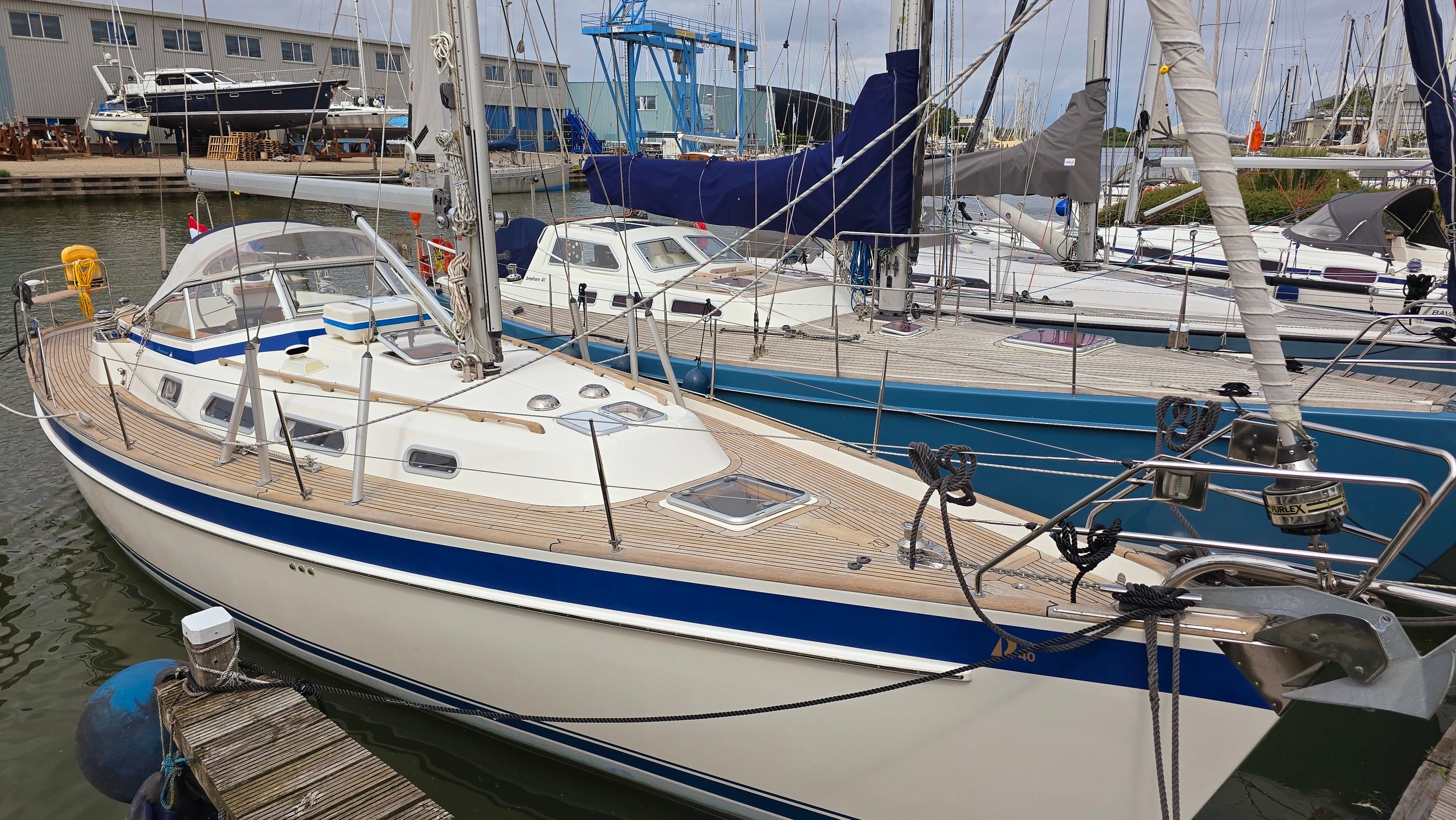 2009 Hallberg-Rassy 40