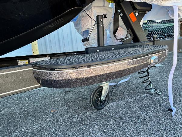 2025 Ranger Z520R Garmin Ranger Cup Equipped