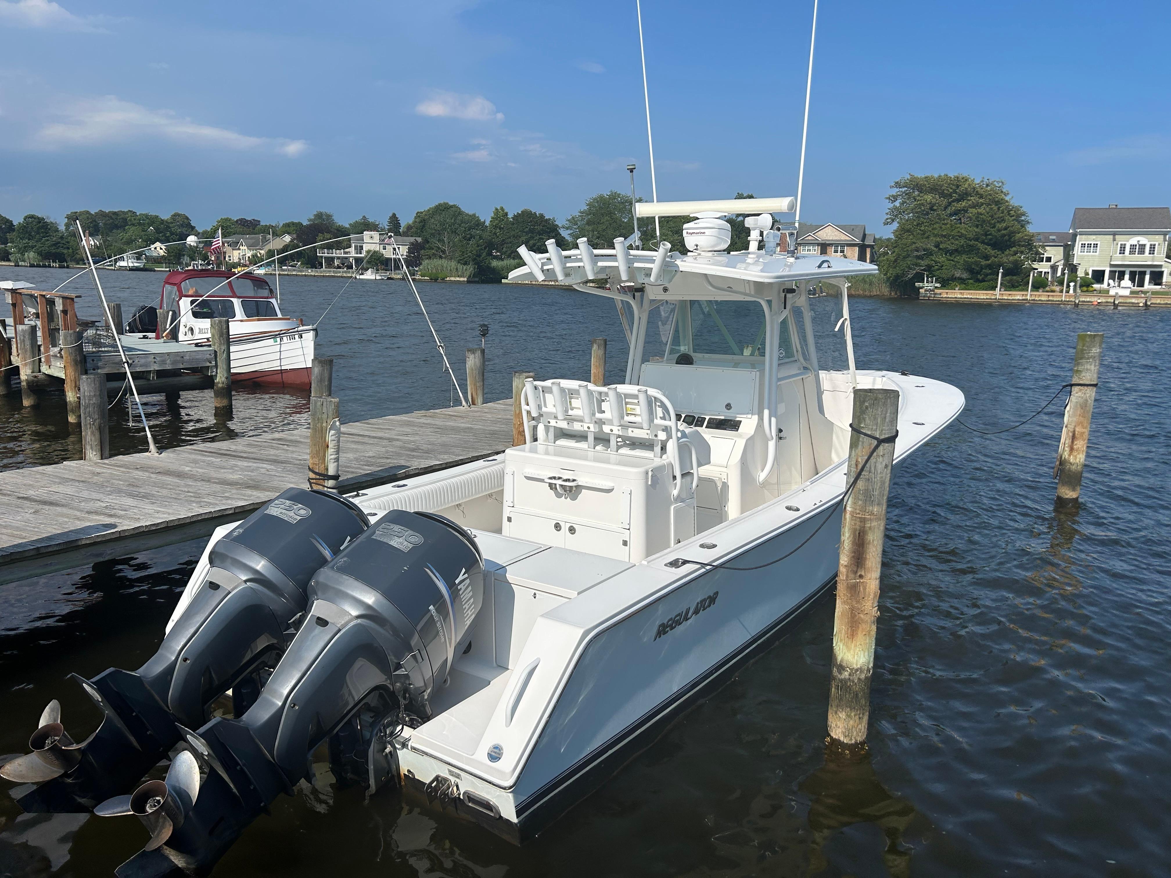 2008 Regulator 29 Classic