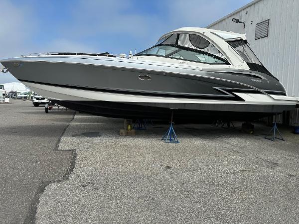 Formula 350 Crossover Bowrider I/O 2019 Formula 350 Crossover Bowrider I/O on stands in a marina.