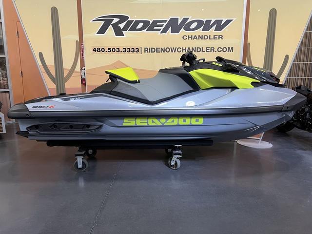 2025 Sea-Doo RXP-X™ 325 iBR Ice Metal / Manta Green