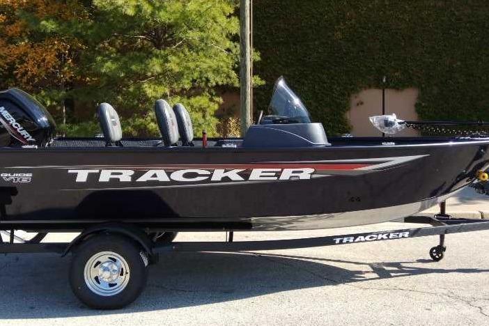 2026 Tracker Pro Guide V-16 SC