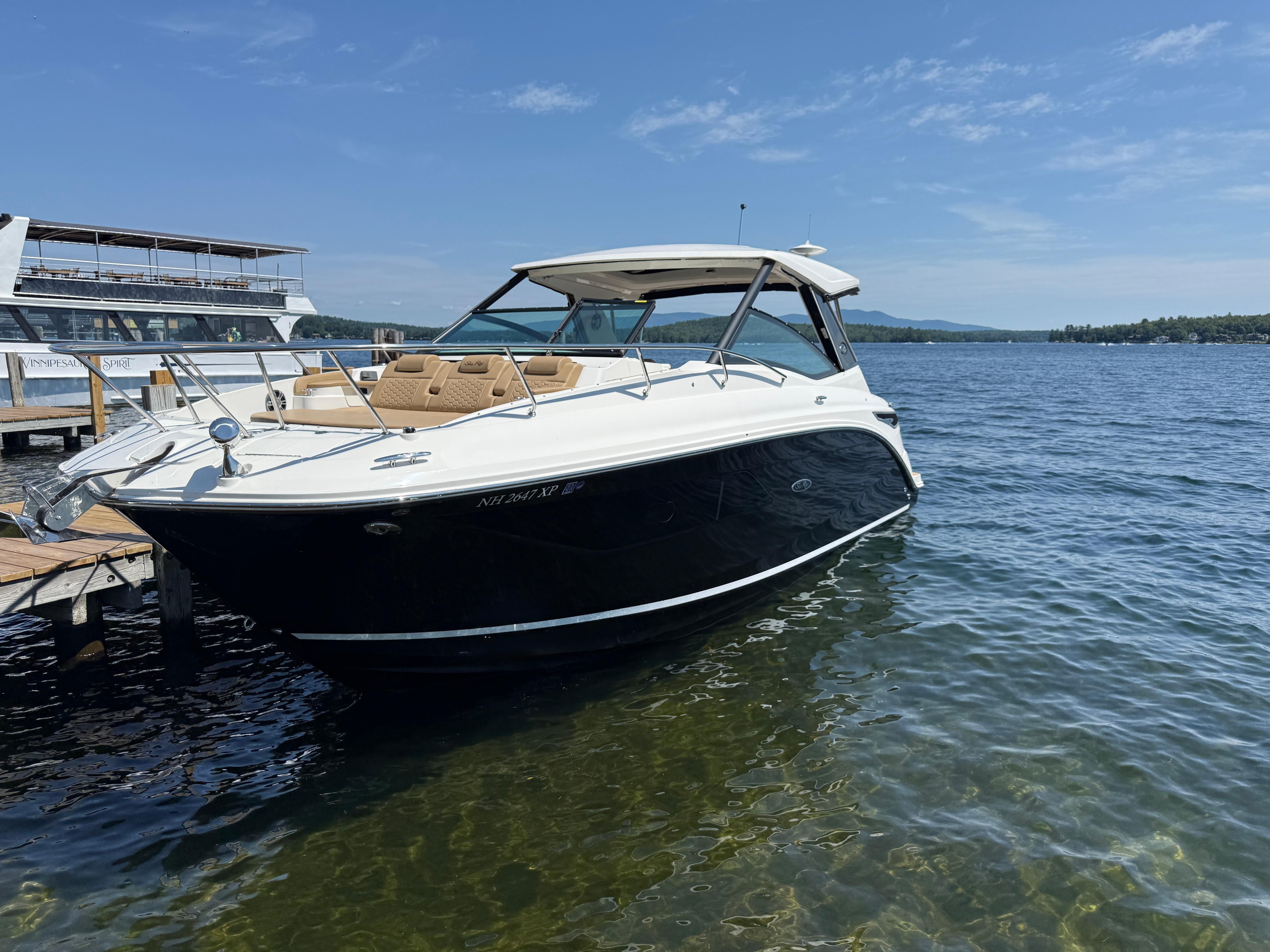 2024 Sea Ray Sundancer 320