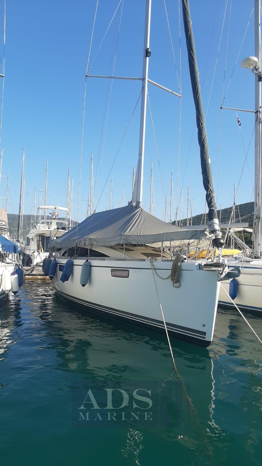 2016 Bavaria Vision 42